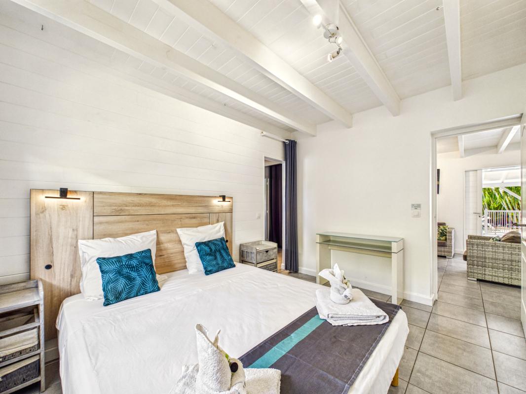 27.Location villa 8 personnes avec piscine et prxomité plage des Raisins Clairs